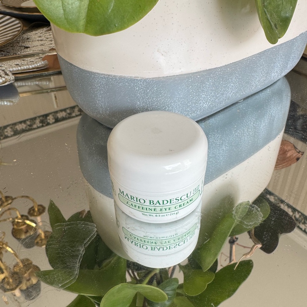 Mario Badescu Eye Cream - White and Green